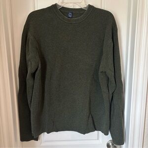 GAP Men's Vintage Y2K Dark Green Crewneck Sweater